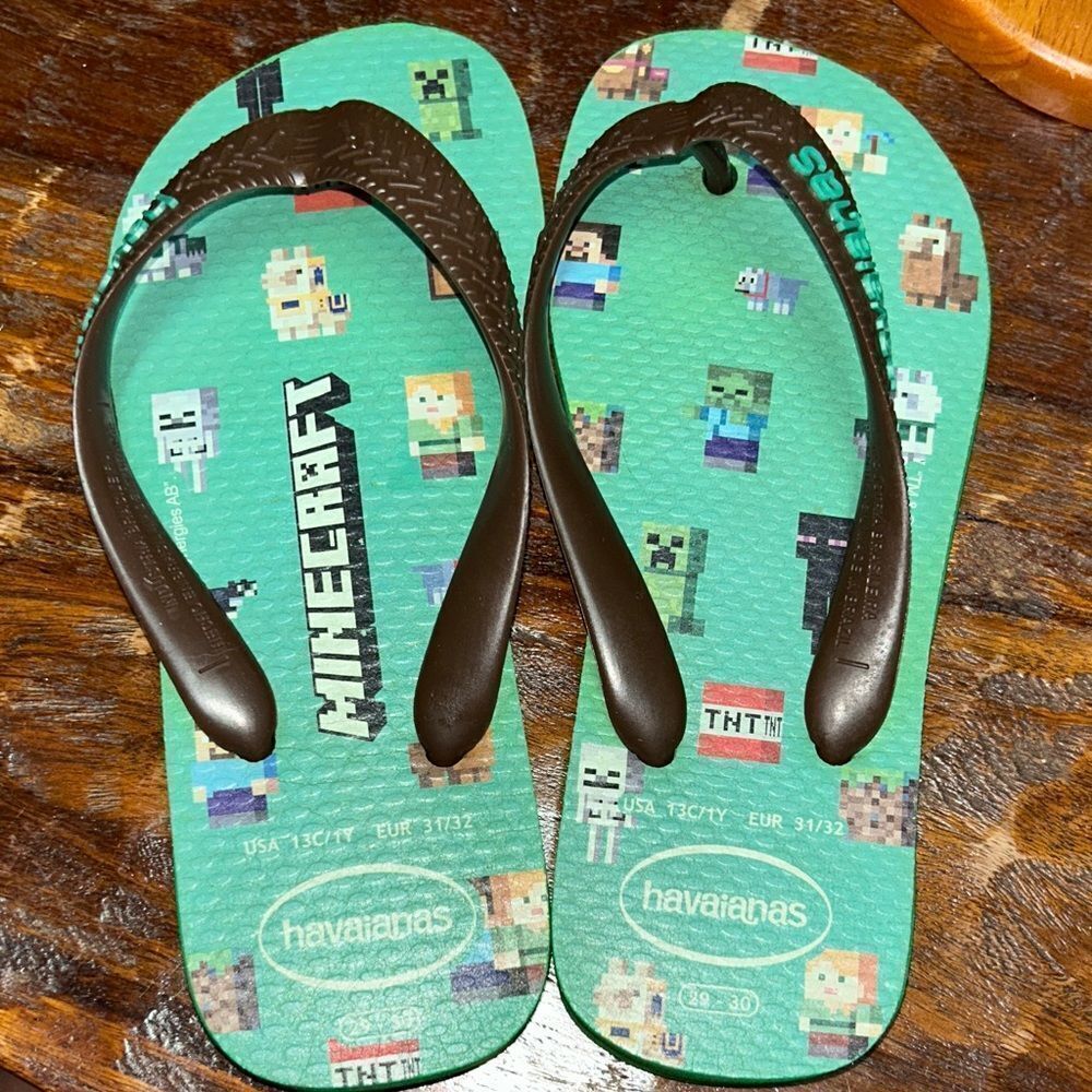 Havaianas Minecraft Kids Flip Flops 🩴 🩴 - Green with Brown Straps. Cleaned 🧼